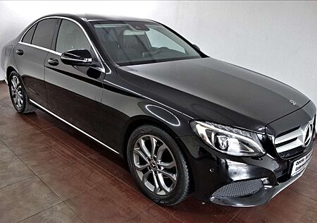 Mercedes-Benz C 180 CGI Lim. Avantgarde 9G/Leder/Navi/LED