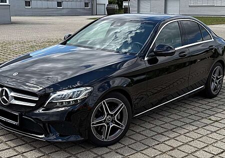 Mercedes-Benz C 300 Avantgarde AMG Memory Spur-P. Autom. 360°