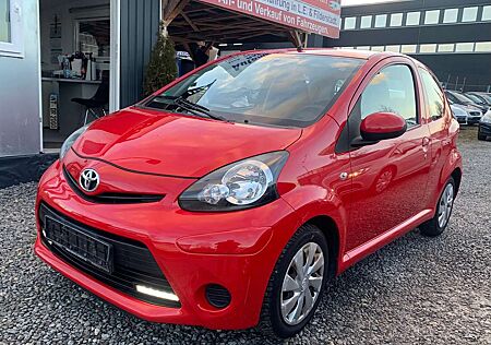 Toyota Aygo 3-Türer Multi . Klima. Servolenkung