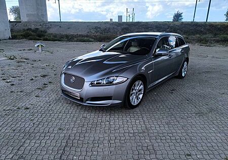 Jaguar XF 2.2 Diesel Sportbrake