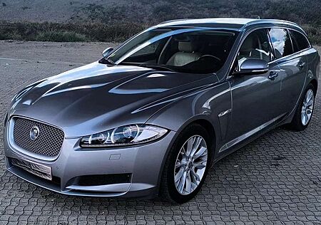 Jaguar XF 2.2 Diesel Sportbrake