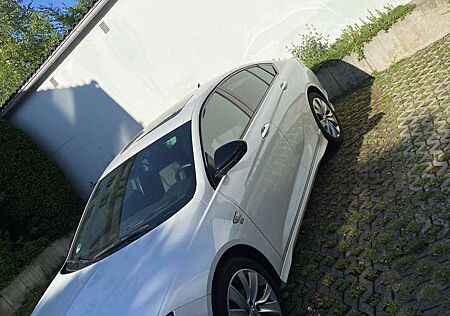 Opel Insignia Grand Sport 2.0 BiTurbo D 4x4 Innovation Exclusive