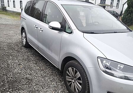 VW Sharan Volkswagen 1.4 TSI compfortline 7 Sitzer Navi usw