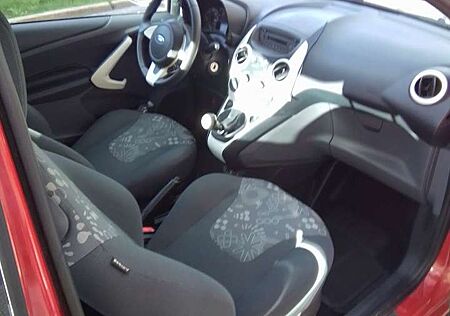 Ford Ka /+ 1.2 Start-Stopp-SystemChampions Edition