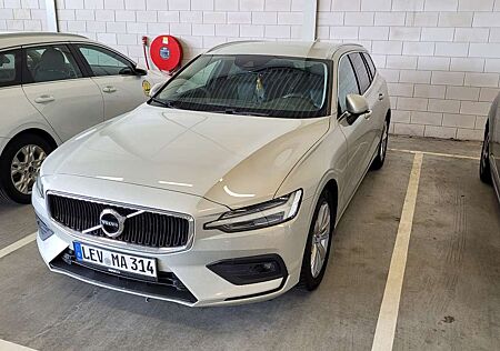 Volvo V60 D4 Geartronic Momentum