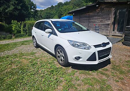Ford Focus Turnier Turnier 1.6 Ti-VCT Ambiente