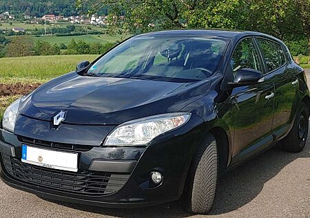 Renault Megane 1.6+16V+100+Authentique