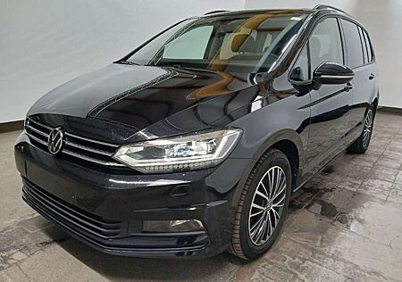 VW Touran Volkswagen Comfortline LED AHK PANO DYN. ACC KAMERA