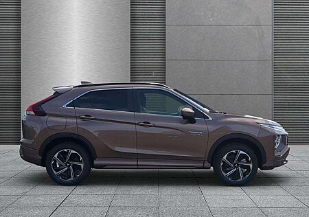 Mitsubishi Eclipse Cross Select GJR+NAVI+SHZ Plug-In Hybrid 138 kW (188...