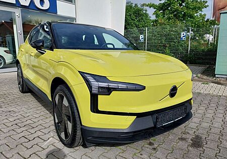 Volvo EX30 Plus 2WD Pure Electric