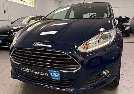Ford Fiesta Titanium 1.5 tdci*PDC*SHZ*WINTERPAKET*