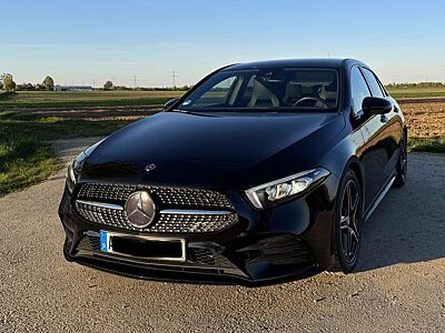 Mercedes-Benz A 200 AMG Line Night Paket