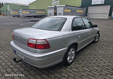 Opel Omega 2.6 V6