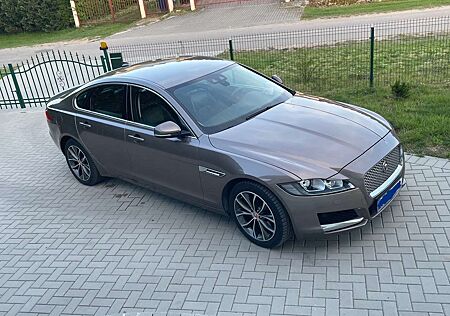 Jaguar XF Diesel 30d Aut. Prestige