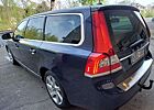 Volvo V70 D2 Geartronic Powershift Summum