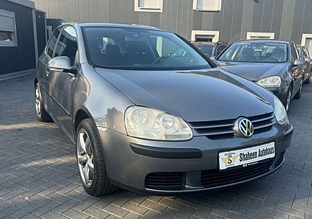 VW Golf Volkswagen V Lim. Trendline