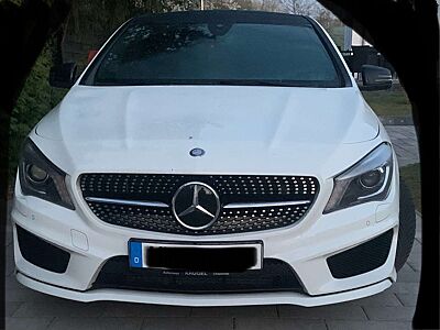 Mercedes-Benz CLA 180 Shooting Brake 7G-DCT AMG Line