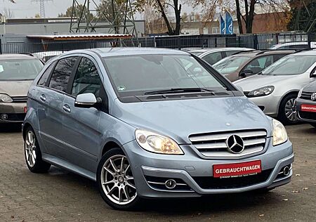 Mercedes-Benz B 200 Turbo Automatik /Xenon./ Scheckh./PDC