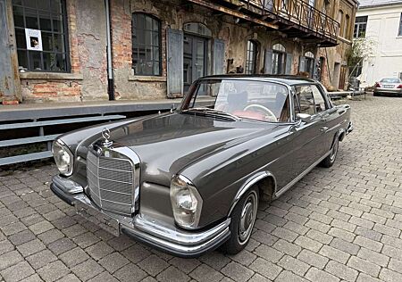 Mercedes-Benz 220 SEB-Coupé | H-Zulassung