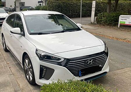 Hyundai Ioniq Hybrid 1.6 GDI Premium