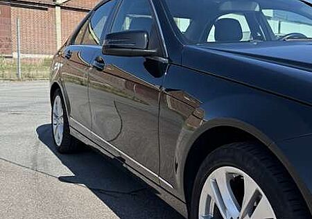 Mercedes-Benz C 180 W204