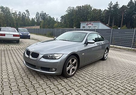 BMW 320 gebraucht kaufen BMW 320i 320 - MOTOR IST FEST -