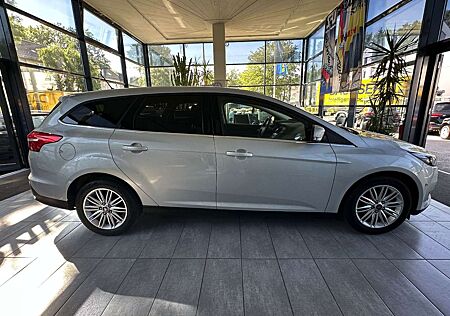 Ford Focus Turnier*NAVI*bis zu 48 Monate Garantie