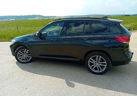 BMW X1 sDrive18i M Sport, Navi, AHK, Head up, Leder