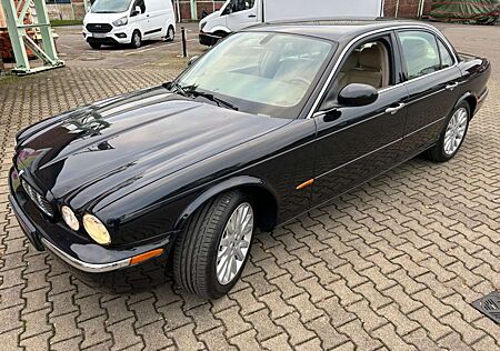 Jaguar XJ 3.0 XJ6*Automatik*Navi*