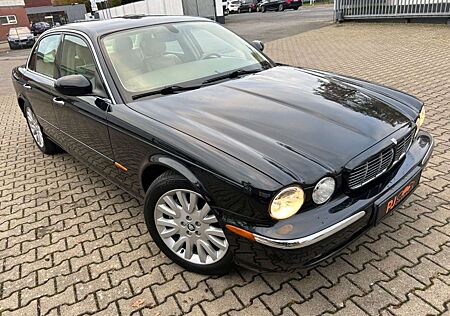 Jaguar XJ 3.0 XJ6*Automatik*Navi*