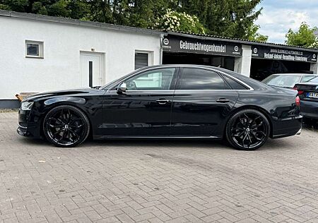 Audi S8 4.0 TFSI quattro*BOSE*Massage*Belüftung*22 "