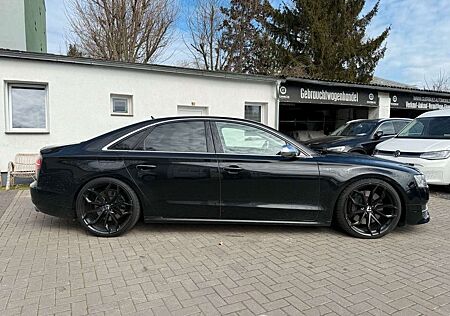 Audi S8 4.0 TFSI quattro*BOSE*Massage*Belüftung*22 "