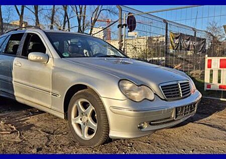 Mercedes-Benz C 180 T 170 TKM 6-Gang Klima Alu Tempomat HU:NEU