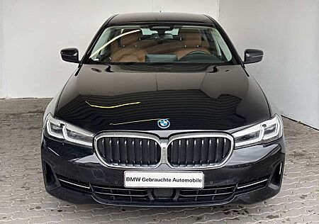 BMW 545 gebraucht kaufen BMW 545 e xDrive Lim. LiveCock.LED.AHK.ParkAss.SHZ.