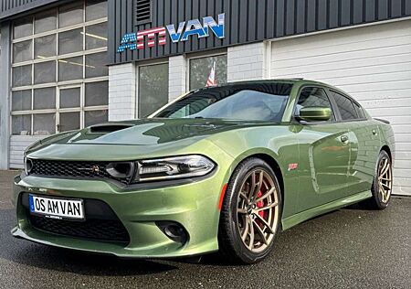 Dodge Charger 2020er 6.4 SRT Scatpack Schiebedach Navi