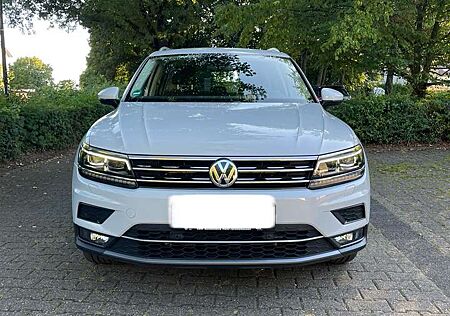 VW Tiguan Volkswagen Highline BMT/Start-Stopp 4Motion