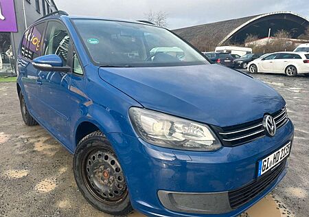 VW Touran Volkswagen 1.6 Comfortline BMT Navi PDC AHK