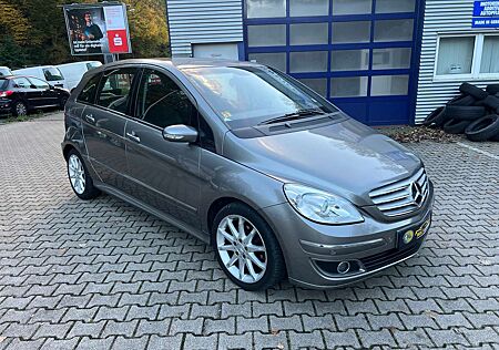 Mercedes-Benz B 180 Automatik Klima 2 Hand Preis inkl Neue Tüv