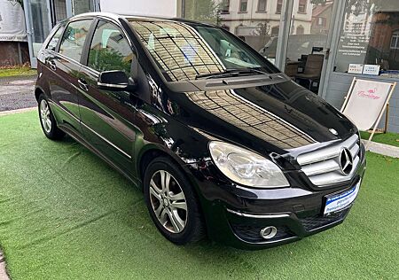 Mercedes-Benz B 180 B -Klasse 180,KlimaA,SHZ,PDC,B-X,MFL,LM-F,8FB