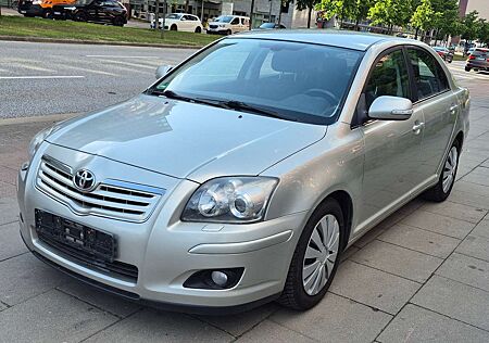 Toyota Avensis 1.8 Executive Liftback