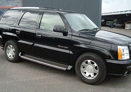 Cadillac Escalade Escalade 6.0 V8 Autom. LPG neu, erst 79513 km