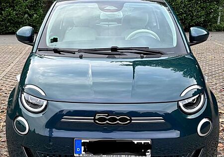 Fiat 500E 42kWh C la Prima (by Bocelli)