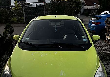 Ford Ka /+ Titanium TüV Neu Zahnriemen Neu