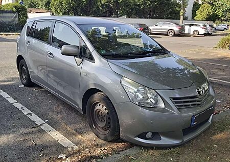 Toyota Verso gebraucht kaufen Toyota Verso 2.0 D-4D