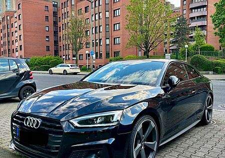 Audi A5 Coupe 40 TFSI S tronic line