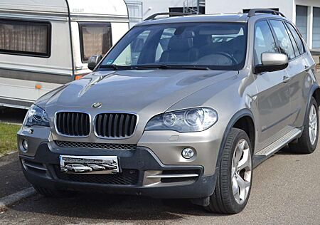 BMW X5 xDrive30i*AUTOMATIK*LEDER*NAVI*PANORAMA*