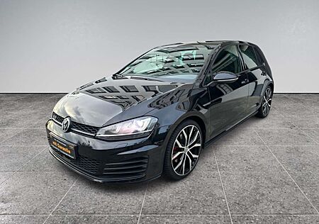 VW Golf Volkswagen VII Lim. GTD BMT