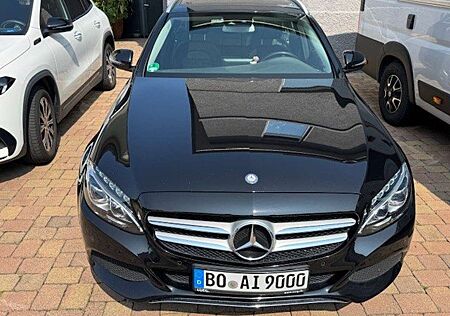 Mercedes-Benz C 220 d 4Matic T 9G-TRONICAvantgarde