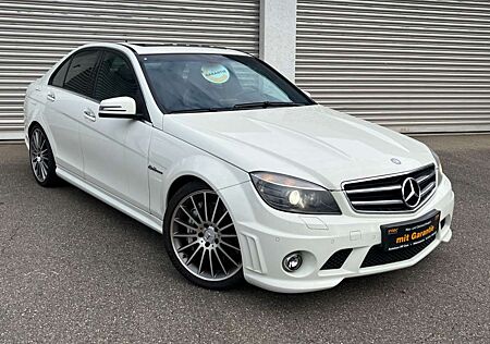 Mercedes-Benz C 63 AMG *SPORT/LEDER/XENON/HARMAN KARDON/19"