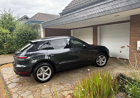 Porsche Macan PDK